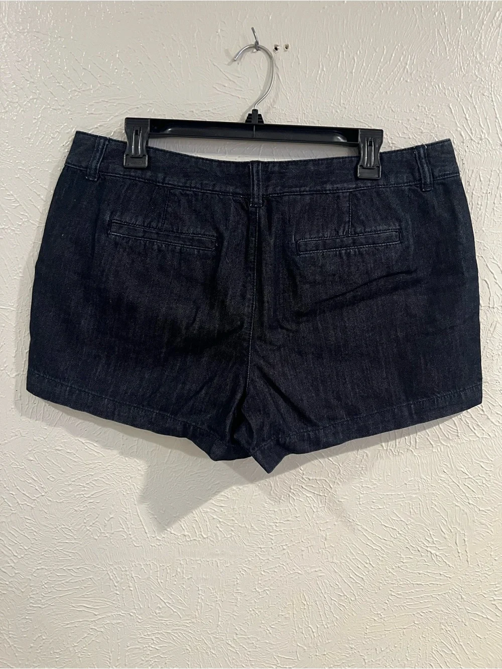 Ann Taylor- loft Classic Dark Denim Women’s Shorts